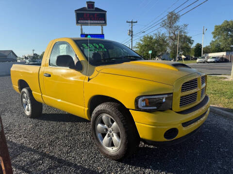 2005 Dodge Ram 1500 for sale at D & C Auto Sales in Laurel DE