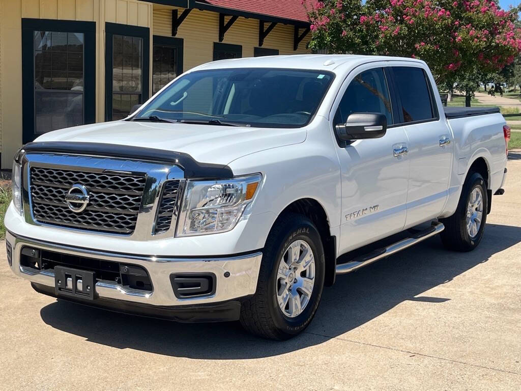 2018 Nissan Titan for sale at BANKERS AUTOS in Denton, TX