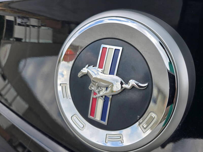 2010 Ford Mustang