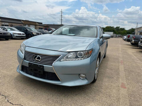 2013 Lexus ES 350 for sale at TETCO AUTO SALES  / TETCO FUNDING - TETCO AUTO SALES / TETCO FUNDING in Dallas TX