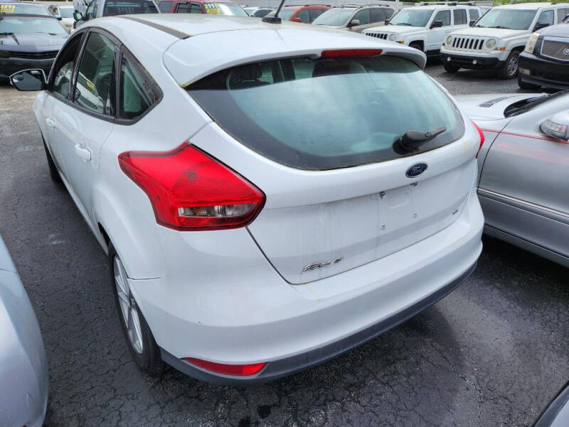 2017 Ford Focus SE