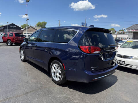 2019 Chrysler Pacifica Touring Plus