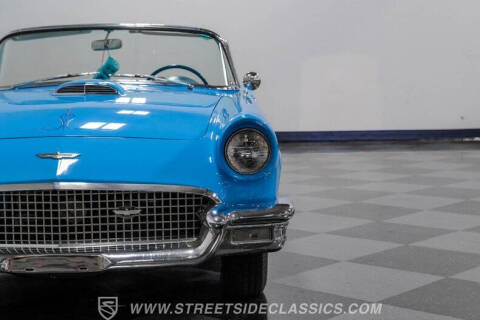 1957 Ford Thunderbird