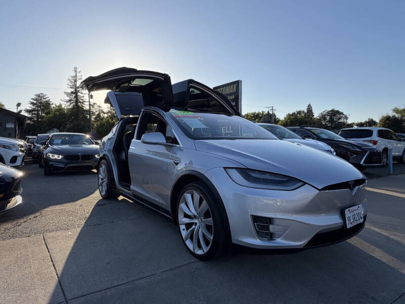 2017 Tesla Model X 75D