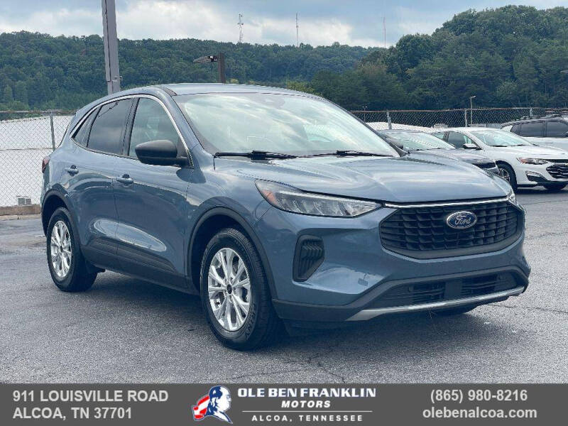 2023 Ford Escape Active's photo