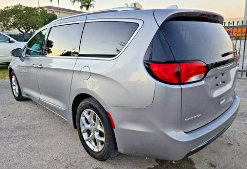 2018 Chrysler Pacifica Limited