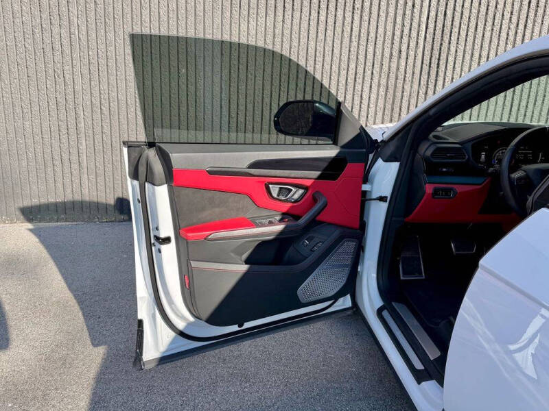 2021 Lamborghini Urus