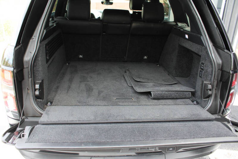 2020 Land Rover Range Rover P525 HSE