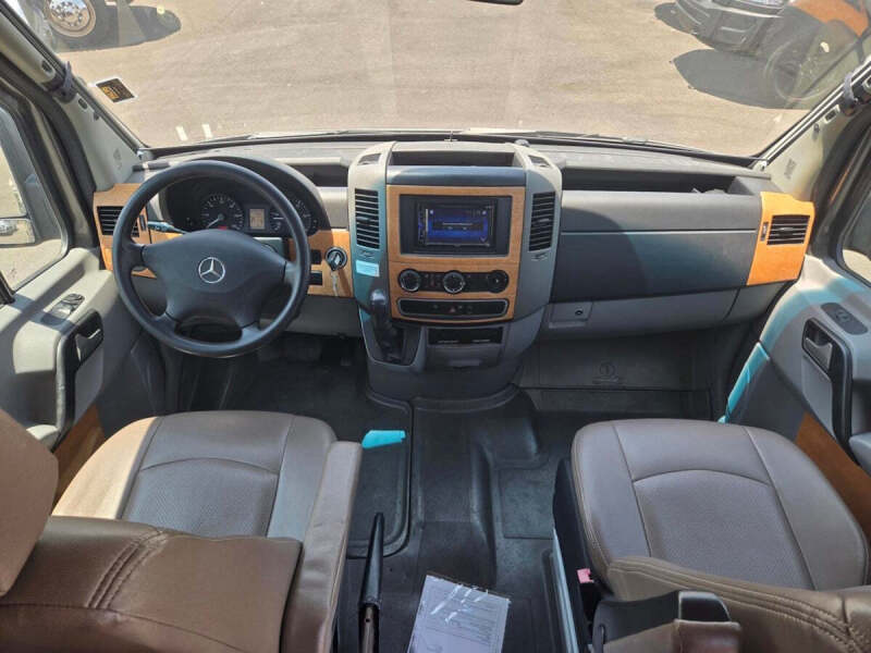 2011 Mercedes-Benz Sprinter