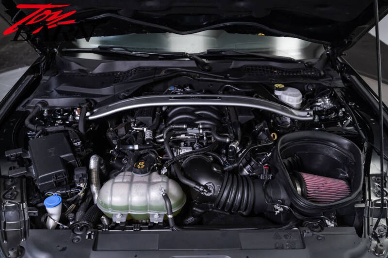 2022 Ford Mustang Mach 1