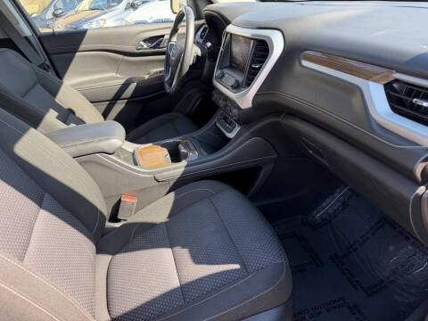 2020 GMC Acadia SLE