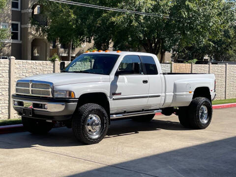 2002 Dodge Ram 3500 for sale at RBP Automotive Inc. in Houston TX