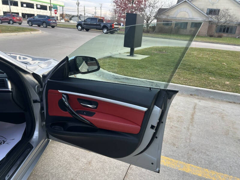 2018 BMW 3 Series 330i xDrive Gran Turismo