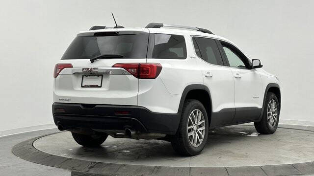 2017 GMC Acadia SLE-2