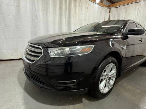 2016 Ford Taurus SEL