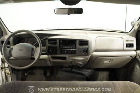 2000 Ford Excursion XLT