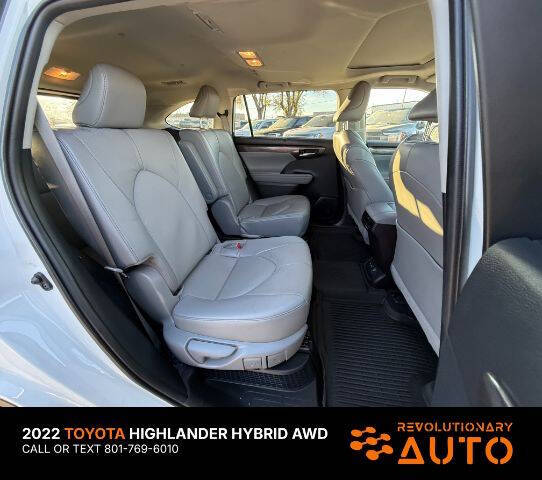 2022 Toyota Highlander Hybrid Limited