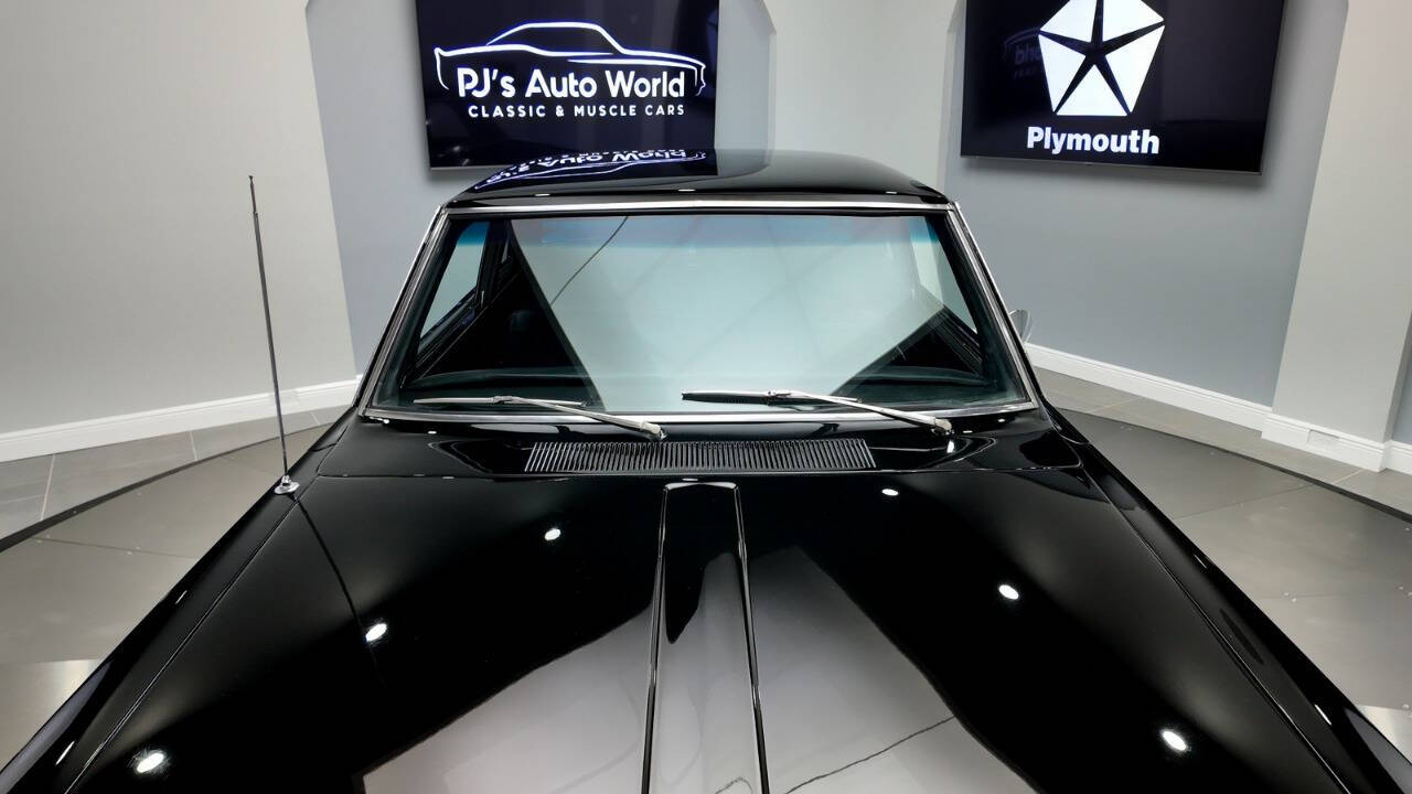 1968 Plymouth Valiant 12