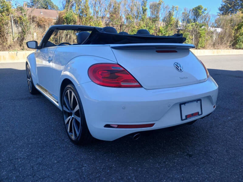 2014 Volkswagen Beetle Convertible R-Line PZEV