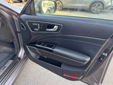 2015 Kia K900 Premium