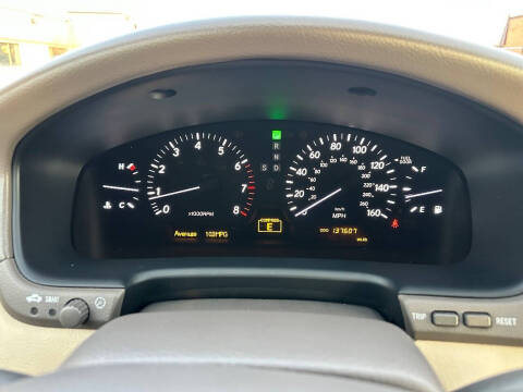 2004 Lexus LS 430