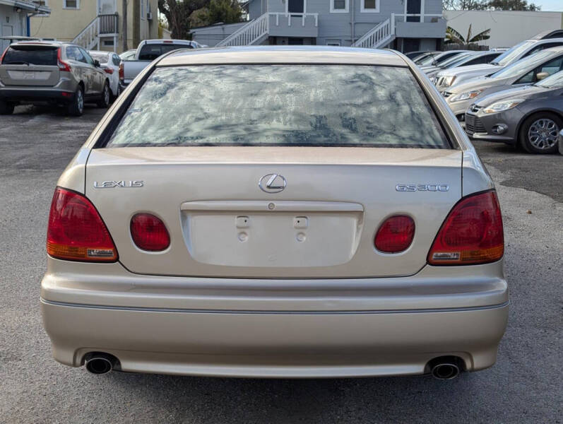 2004 Lexus GS 300