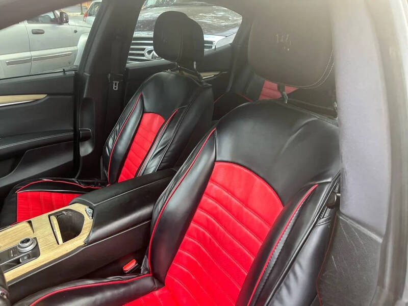 2017 Maserati Ghibli S
