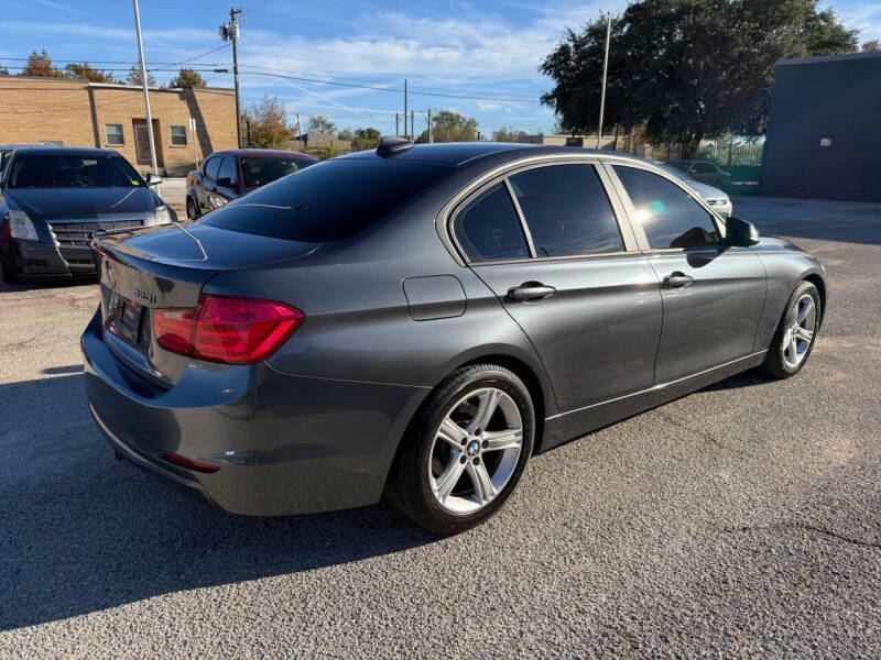 2014 BMW 3 Series 320i