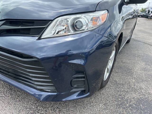 2020 Toyota Sienna L 7-Passenger