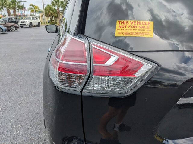 2015 Nissan Rogue 7