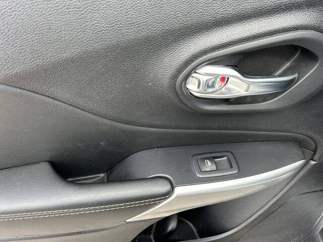 2022 Jeep Cherokee X