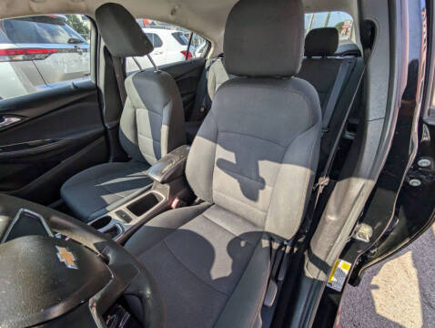 2017 Chevrolet Cruze LS Auto