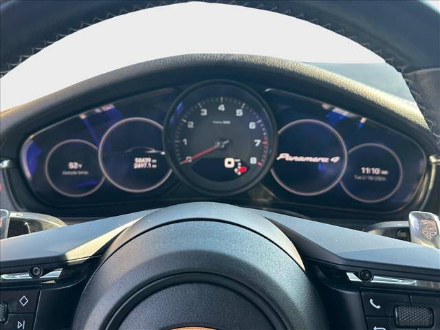 2022 Porsche Panamera