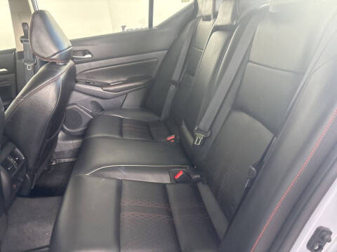 2023 Nissan Altima 2.0 SR