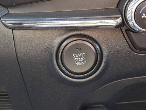 2025 Mazda Mazda3 Sedan 2.5 S Carbon Edition