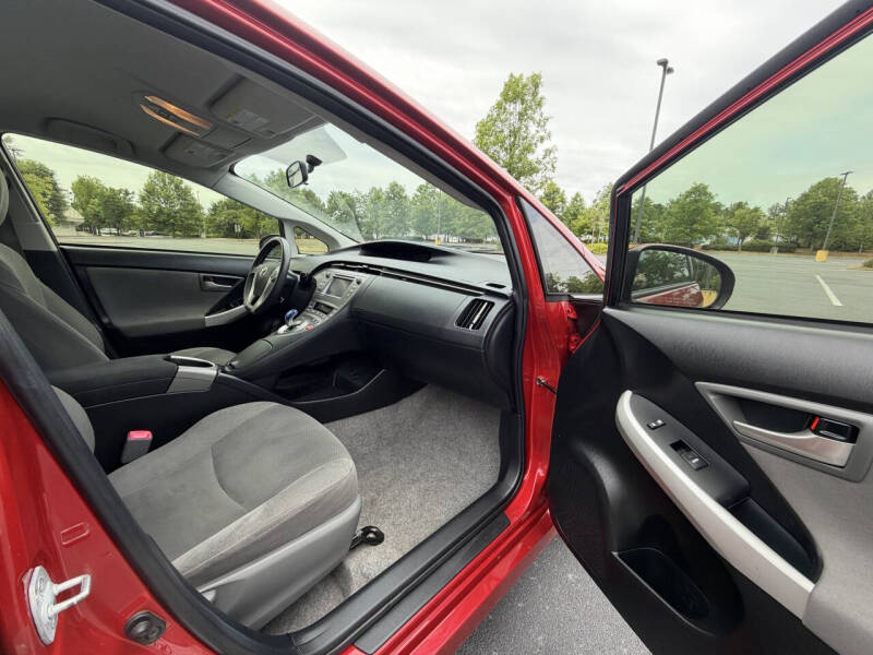 2012 Toyota Prius Three