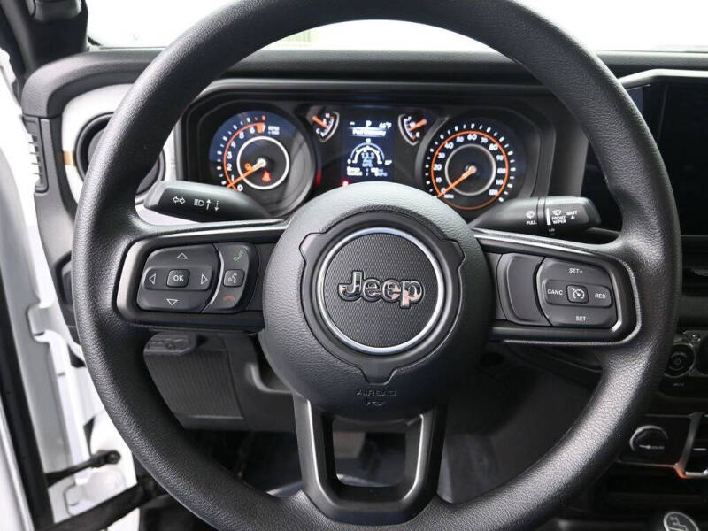 2025 Jeep Gladiator NightHawk