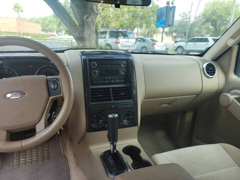 2010 Ford Explorer XLT