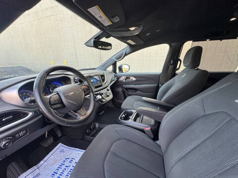 2019 Chrysler Pacifica Touring Plus