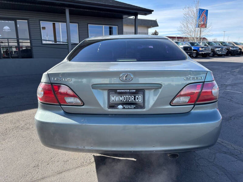 2004 Lexus ES 330