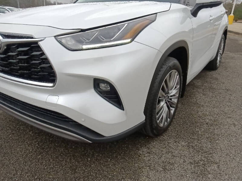 2026 Toyota Highlander Platinum