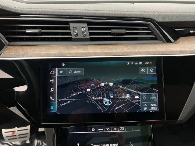 2021 Audi e-tron quattro Premium Plus