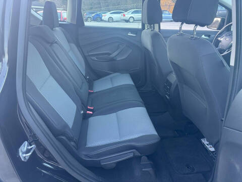 2017 Ford C-MAX Energi SE