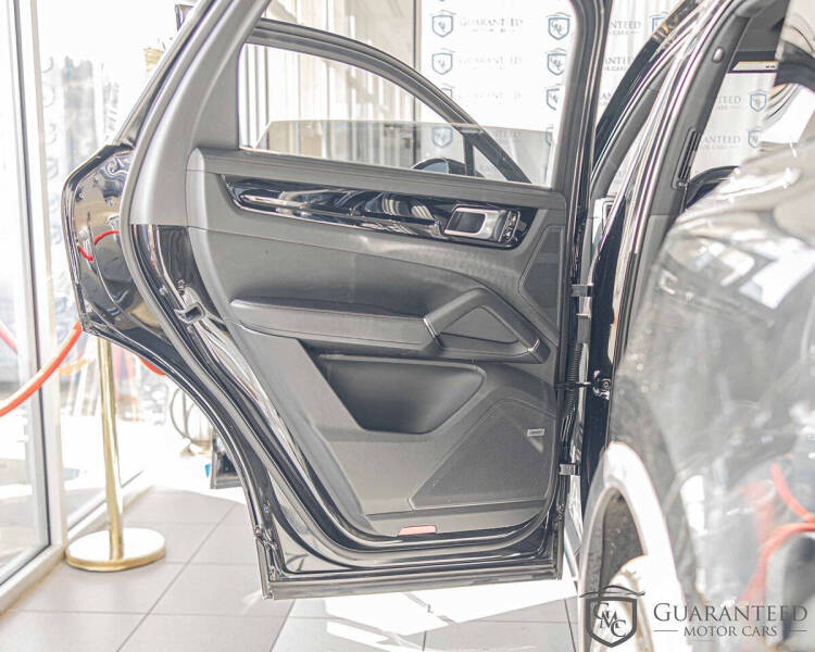 2019 Porsche Cayenne S