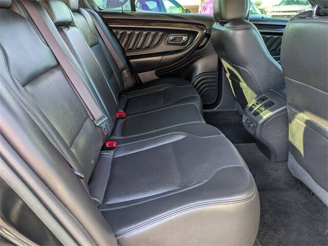 2015 Ford Taurus Limited