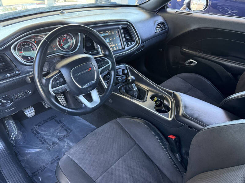 2015 Dodge Challenger R/T Plus