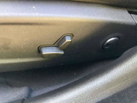 2023 Chrysler 300 Touring L