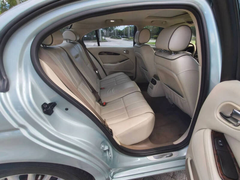 2005 Jaguar S-Type 4.2