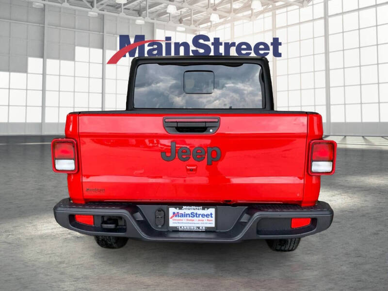 2025 Jeep Gladiator Sport