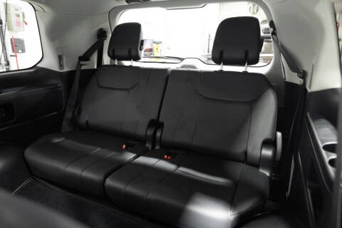 2021 Lexus LX 570 Three-Row